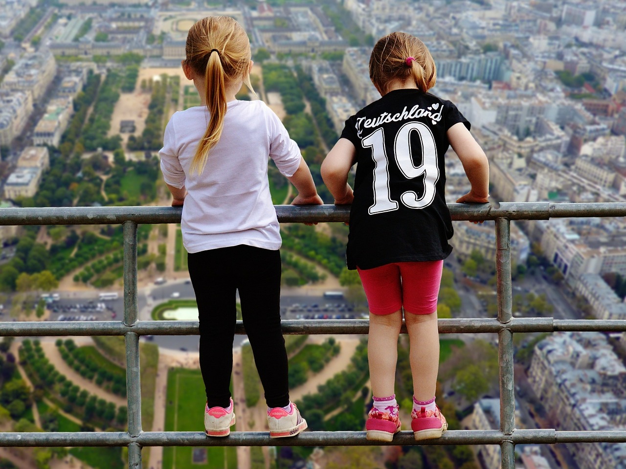 探讨NBA巨星凯文·杜兰特的身高优势与全面影响力 探讨NBA巨星凯文·杜兰特的身高优势与全面影响力
