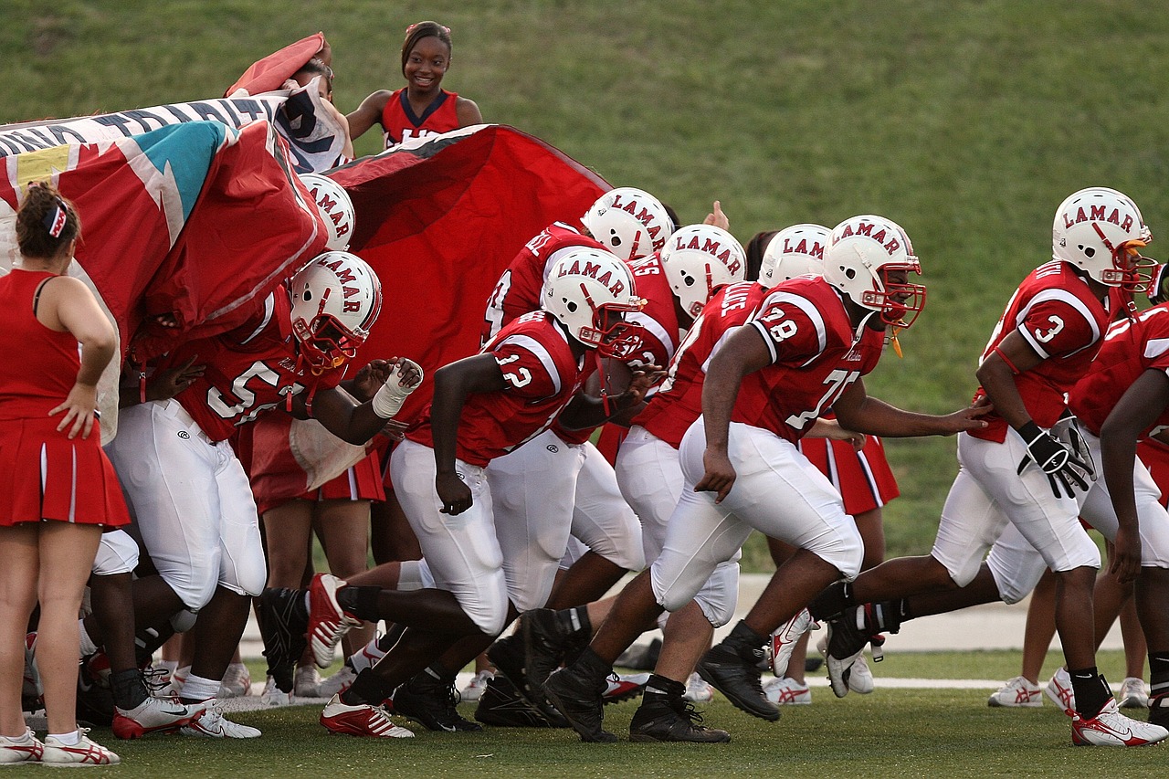 洛杉矶湖人队迎来新星哈雷尔，活力与冲击力的融合