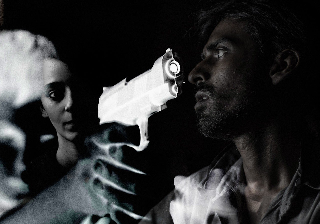 美国15岁男孩室内开枪杀死5人,青少年暴力背后的深层剖析 美国15岁男孩室内开枪杀死5人,青少年暴力背后的深层剖析