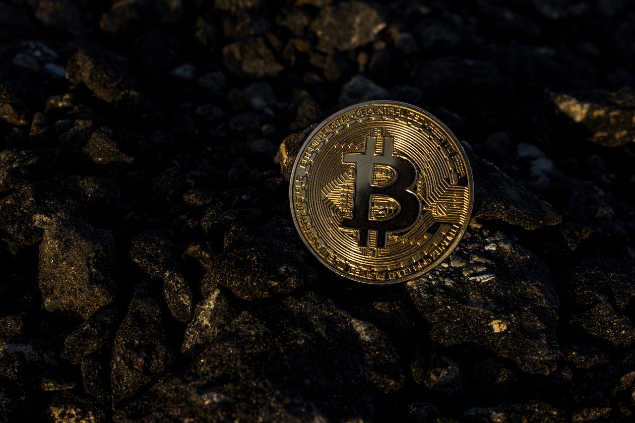 杭州有投资者出手6根金条变现38万，黄金投资的机遇与风险剖析