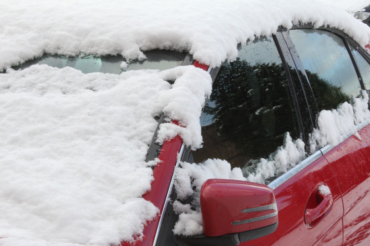 杭州局部有大到暴雪 紧急预警，如何应对极端天气确保安全与温暖