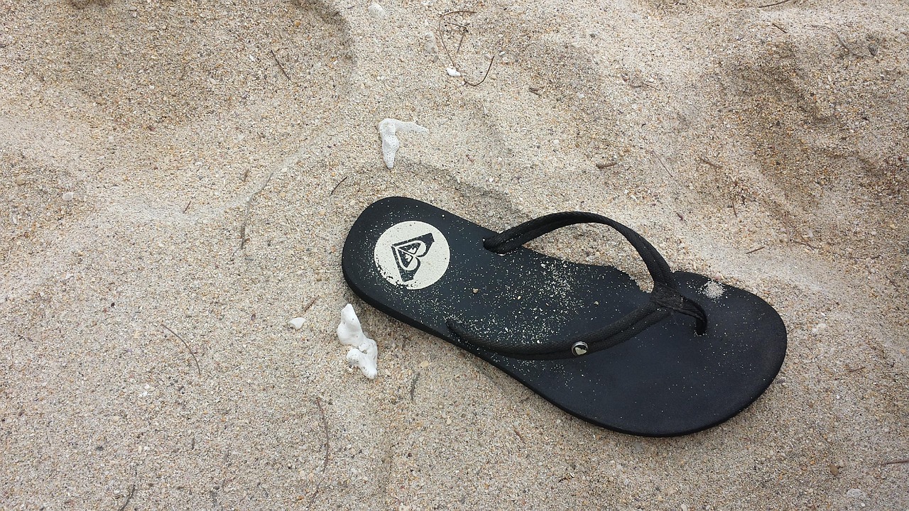 鞋履界的星辰大海,一探名牌鞋子标志的奥秘 鞋履界的星辰大海,一探名牌鞋子标志的奥秘