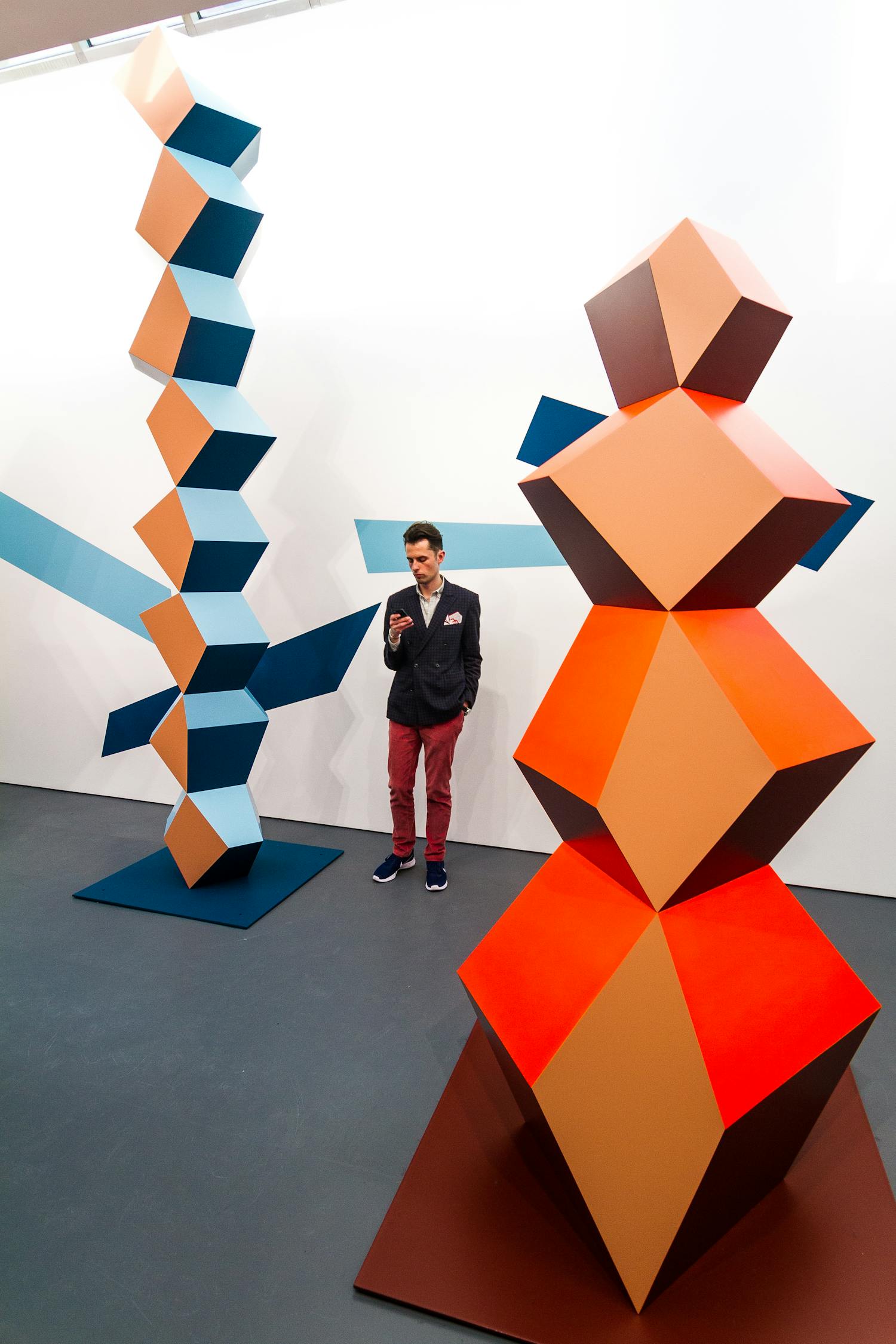 运动的韵律，一等奖绘画作品展现体育之美
