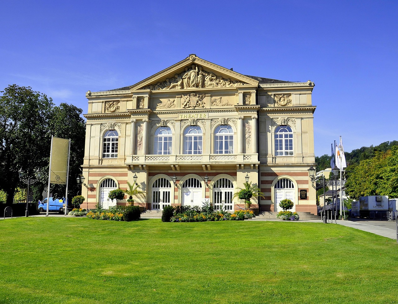 大门的英文，探索门在语言和文化中的意义