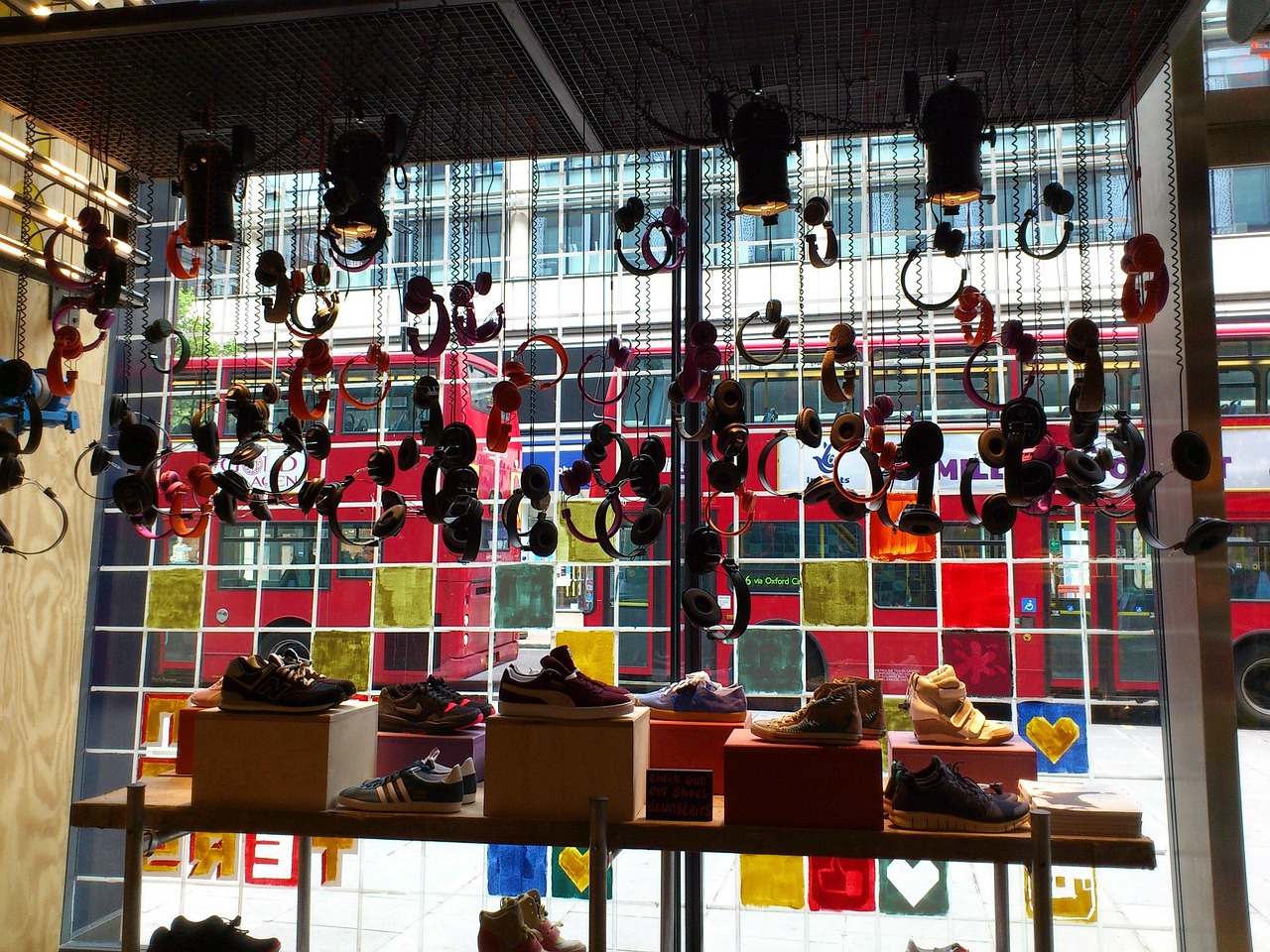 雅加达亚运会体育图标，运动精神的视觉盛宴