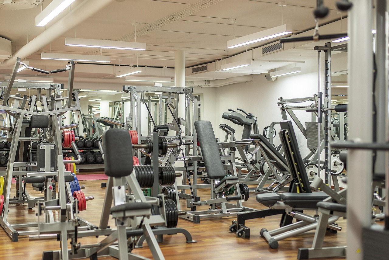 健身房英语全攻略，掌握Gym的用法和短语，让你的健身之旅更顺畅