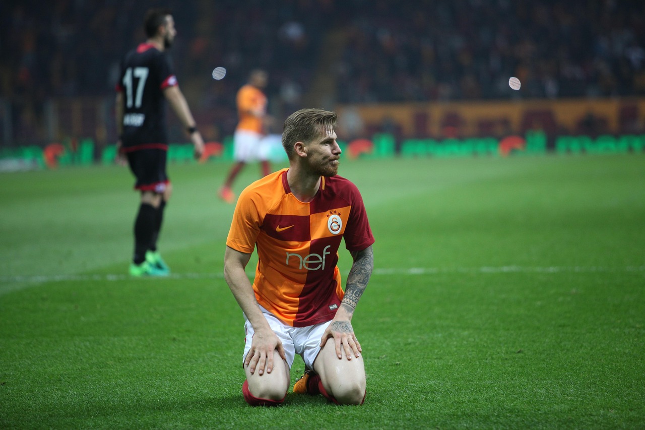 2023-2024西甲国王杯赛程全攻略：轻松掌握关键时间与观赛方式，享受足球盛宴